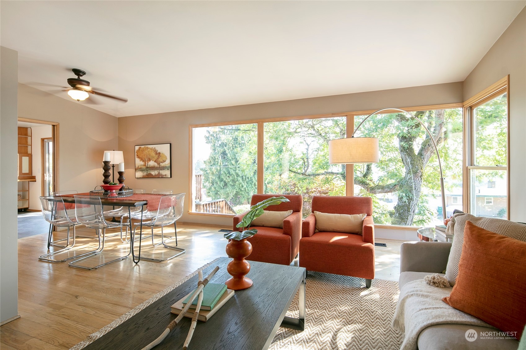 365 Maple Avenue Northwest Renton, WA 98057 - Photo 5 of 35 a living room with furniture and a large window