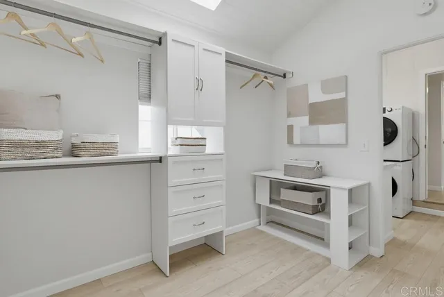 $1,099,000 | 166 Ebony Avenue, Imperial Beach, CA 91932