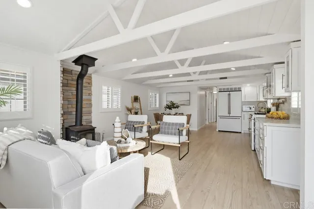 $1,099,000 | 166 Ebony Avenue, Imperial Beach, CA 91932