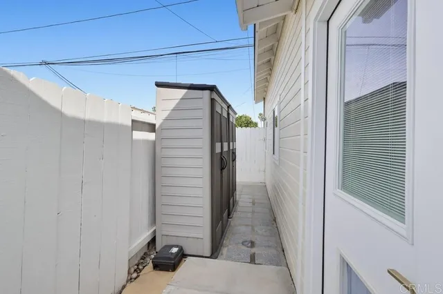 $1,099,000 | 166 Ebony Avenue, Imperial Beach, CA 91932