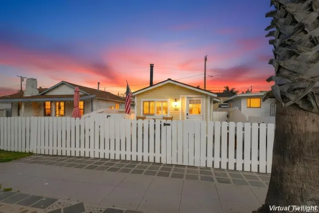 $1,099,000 | 166 Ebony Avenue, Imperial Beach, CA 91932
