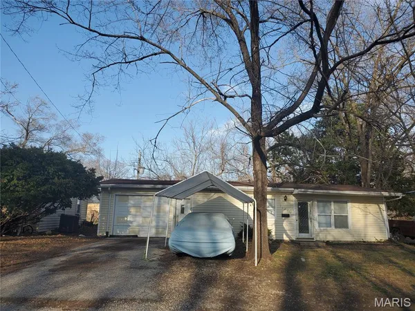 $57,500 | 1121 St Helena Avenue, Cahokia, IL 62206