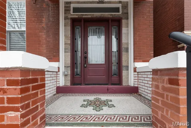 $429,900 | 2911 Michigan Avenue, St. Louis, MO 63118