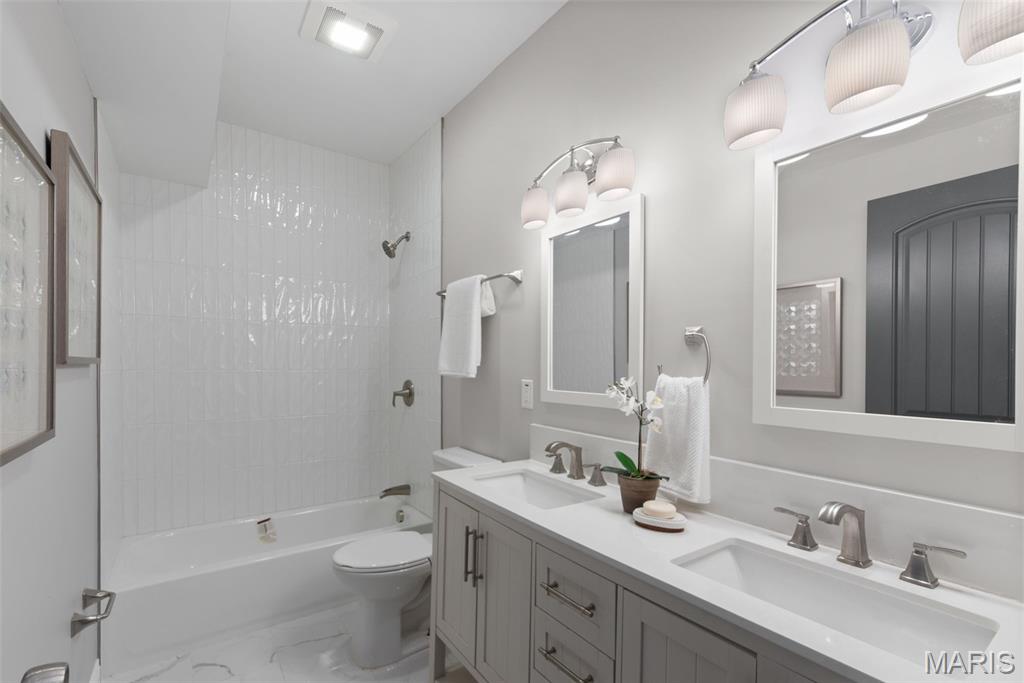 2911 Michigan Avenue St. Louis, MO 63118 - Photo 21 of 35