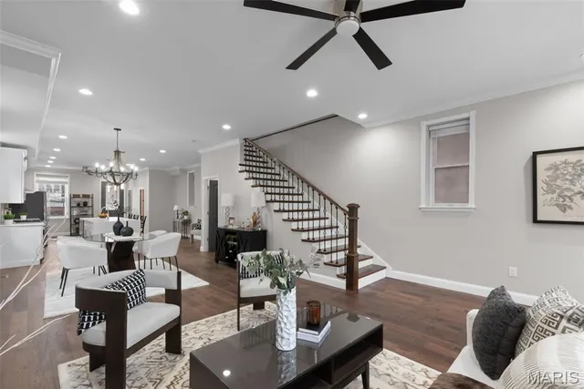 $429,900 | 2911 Michigan Avenue, St. Louis, MO 63118