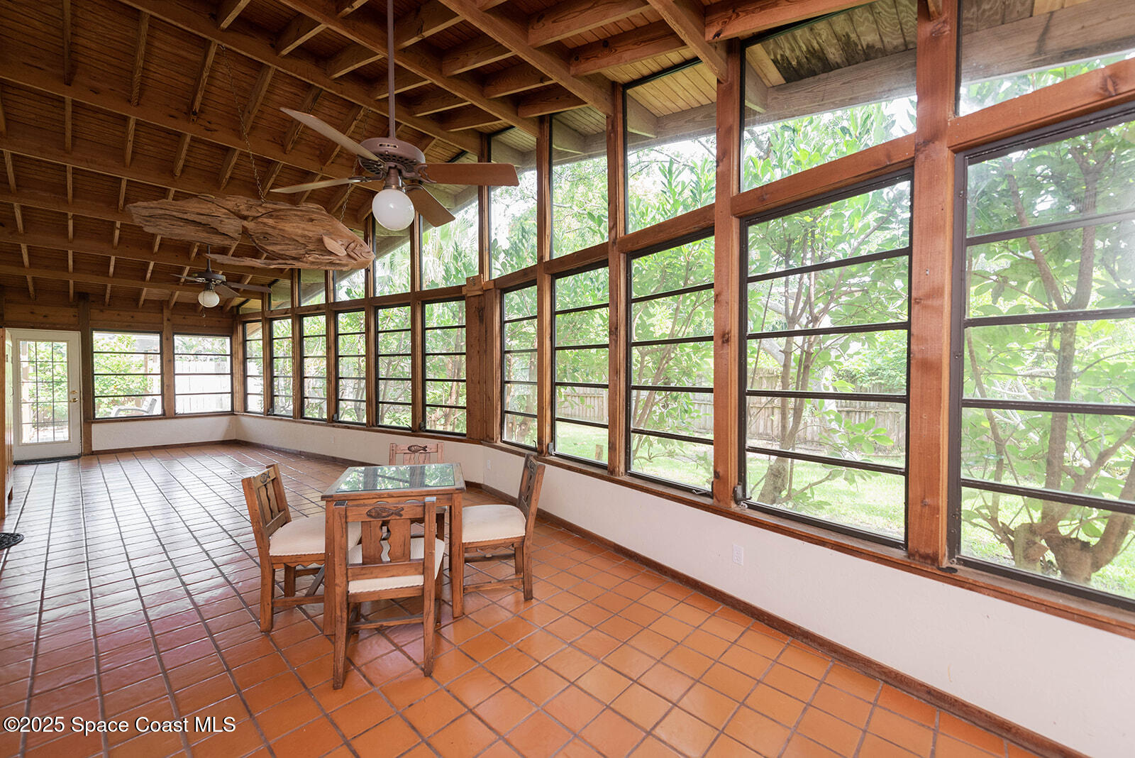 508 Poinsettia Road Melbourne Beach, FL 32951 - Photo 6 of 41 508PoinsettiaRd-15