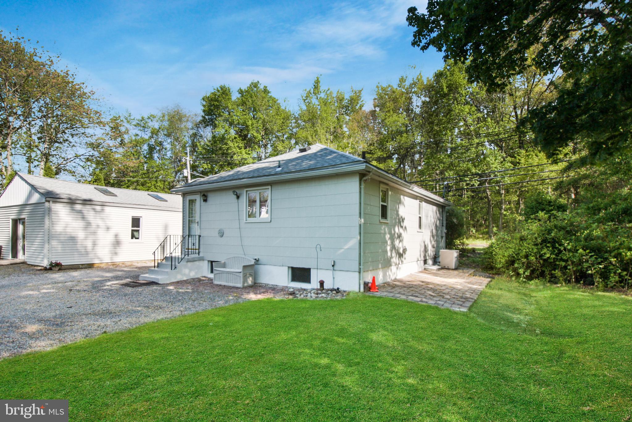 2399 Kuser Road Hamilton, NJ 08690 - Photo 4 of 15 Side of home
