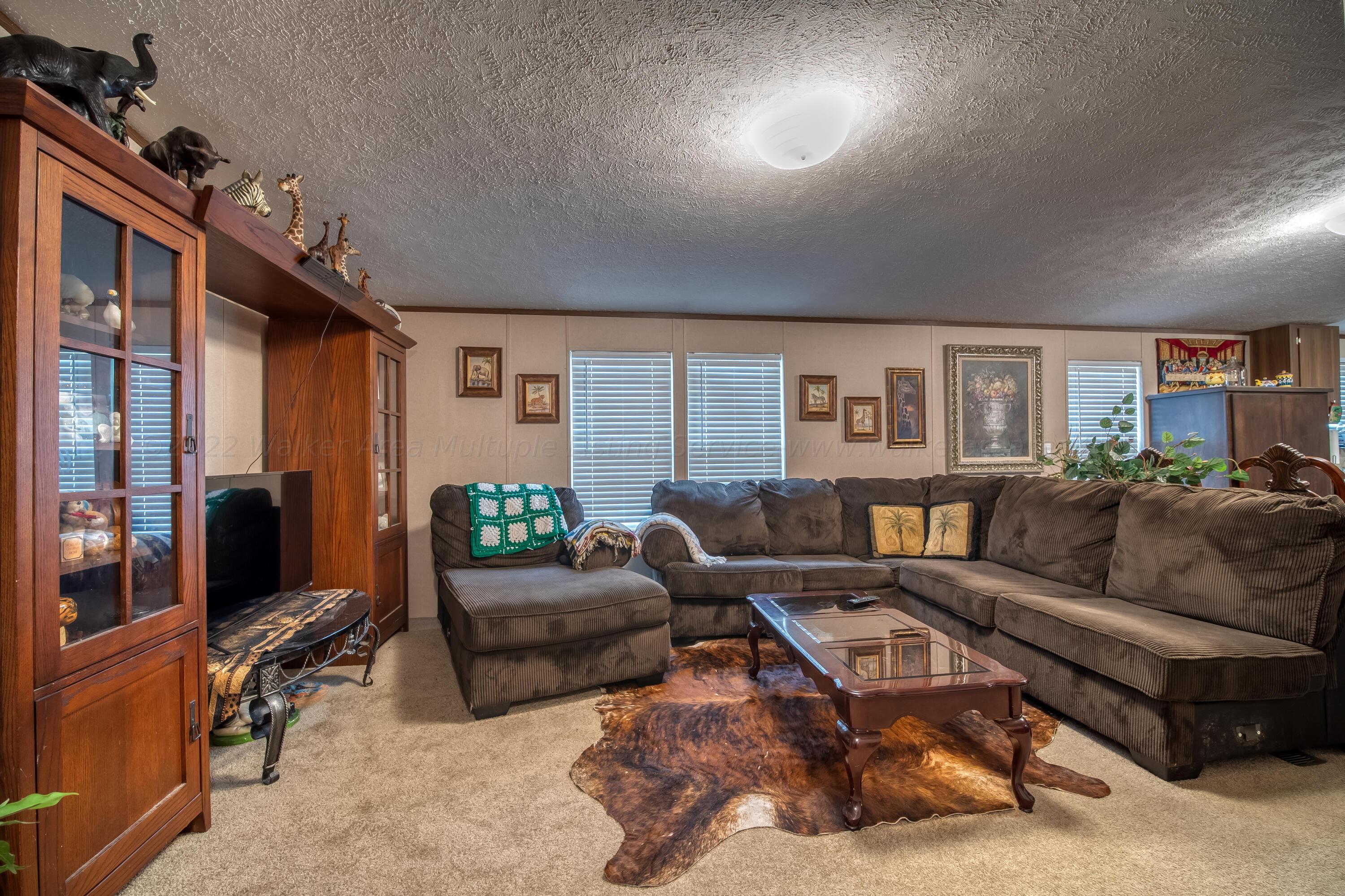 2016 Redmill Saragossa Road Jasper, AL 35503 - Photo 9 of 27 Gallery Image 9