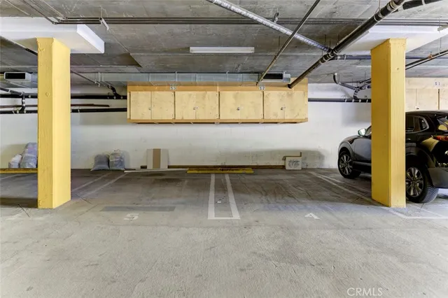 $4,700 | 556 East Palm Avenue, Unit 102, Burbank, CA 91501