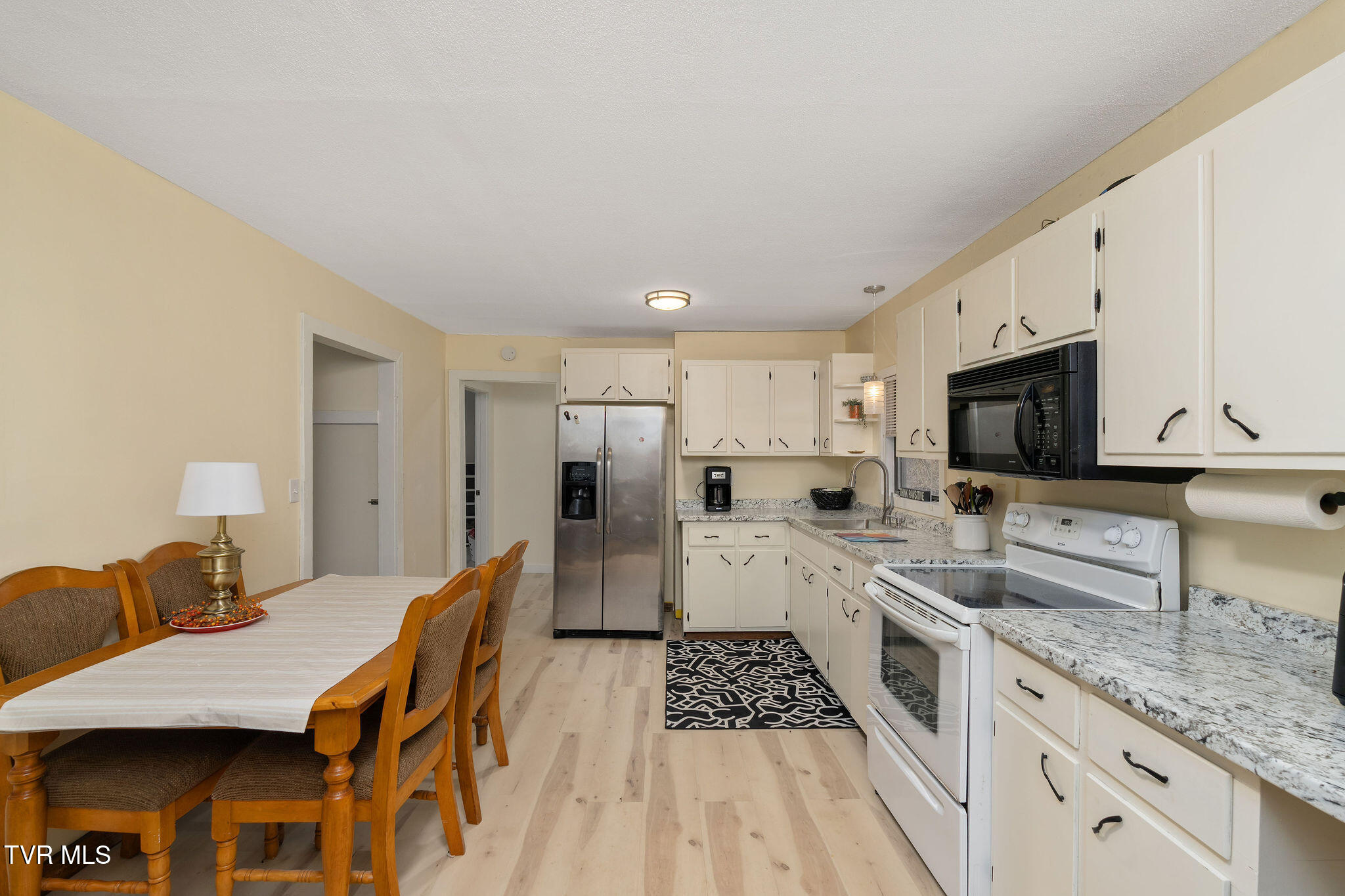 7300 Snake Hollow Road Sneedville, TN 37869 - Photo 12 of 45 DSC02022