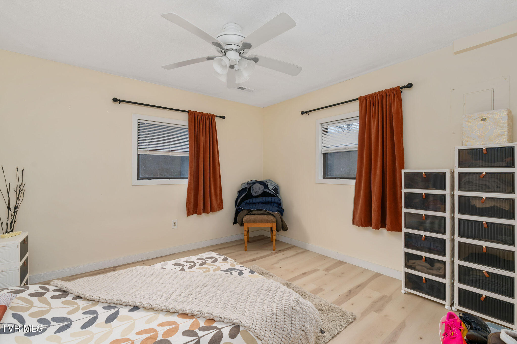 7300 Snake Hollow Road Sneedville, TN 37869 - Photo 17 of 45 DSC01972