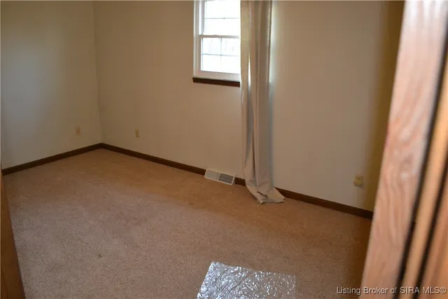 $267,000 | 2435 Clover Valley Drive Northwest, Ramsey, IN 47166