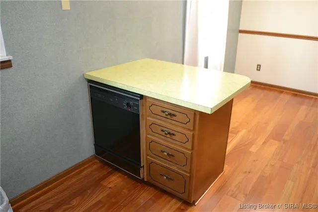 $267,000 | 2435 Clover Valley Drive Northwest, Ramsey, IN 47166