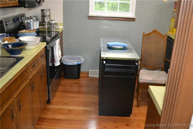 $267,000 | 2435 Clover Valley Drive Northwest, Ramsey, IN 47166