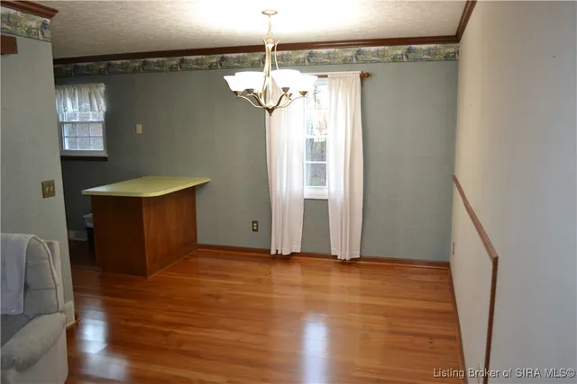 $267,000 | 2435 Clover Valley Drive Northwest, Ramsey, IN 47166