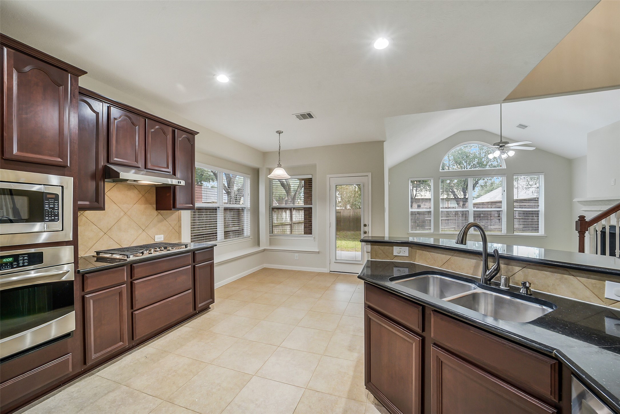 24538 Evangeline Springs Lane Katy, TX 77494 - Photo 13 of 40