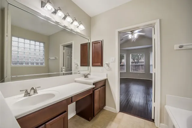 $2,770 | 24538 Evangeline Springs Lane, Katy, TX 77494