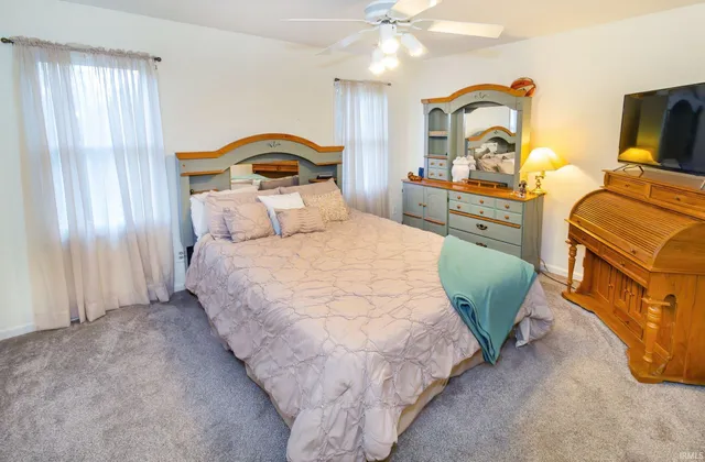 $374,900 | 2535 Grandview Drive, Vincennes, IN 47591