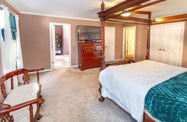 $374,900 | 2535 Grandview Drive, Vincennes, IN 47591