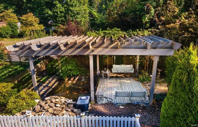 $374,900 | 2535 Grandview Drive, Vincennes, IN 47591