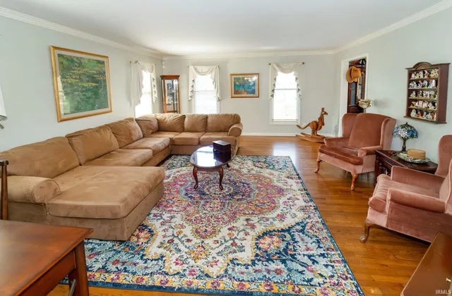 $374,900 | 2535 Grandview Drive, Vincennes, IN 47591