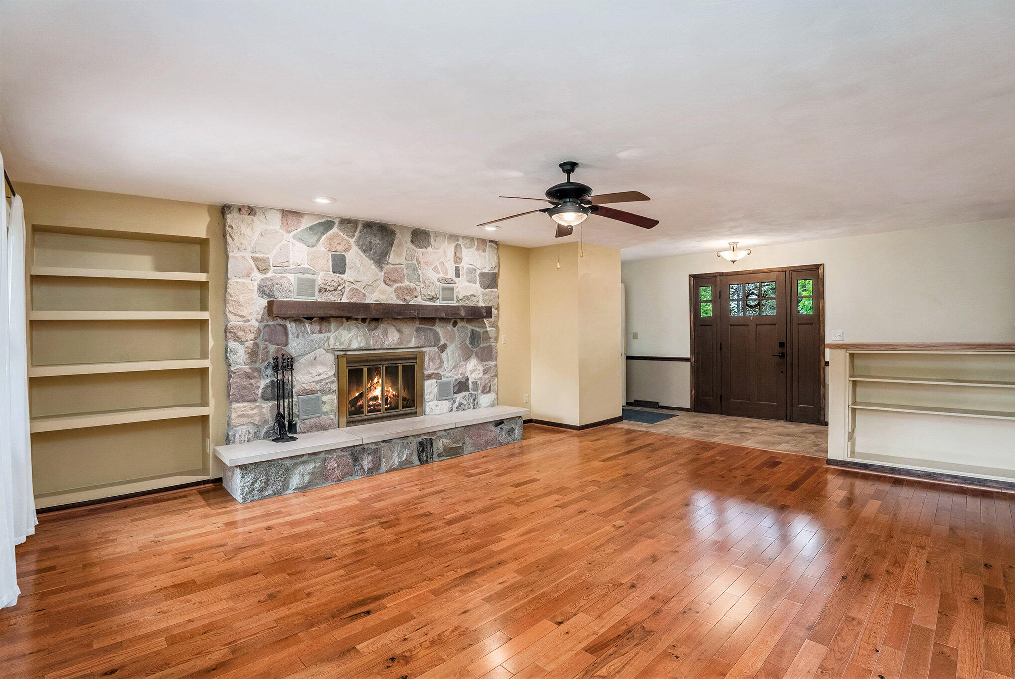 1226 Haist Road Chelsea, MI 48118 - Photo 4 of 29 006_a7s07432