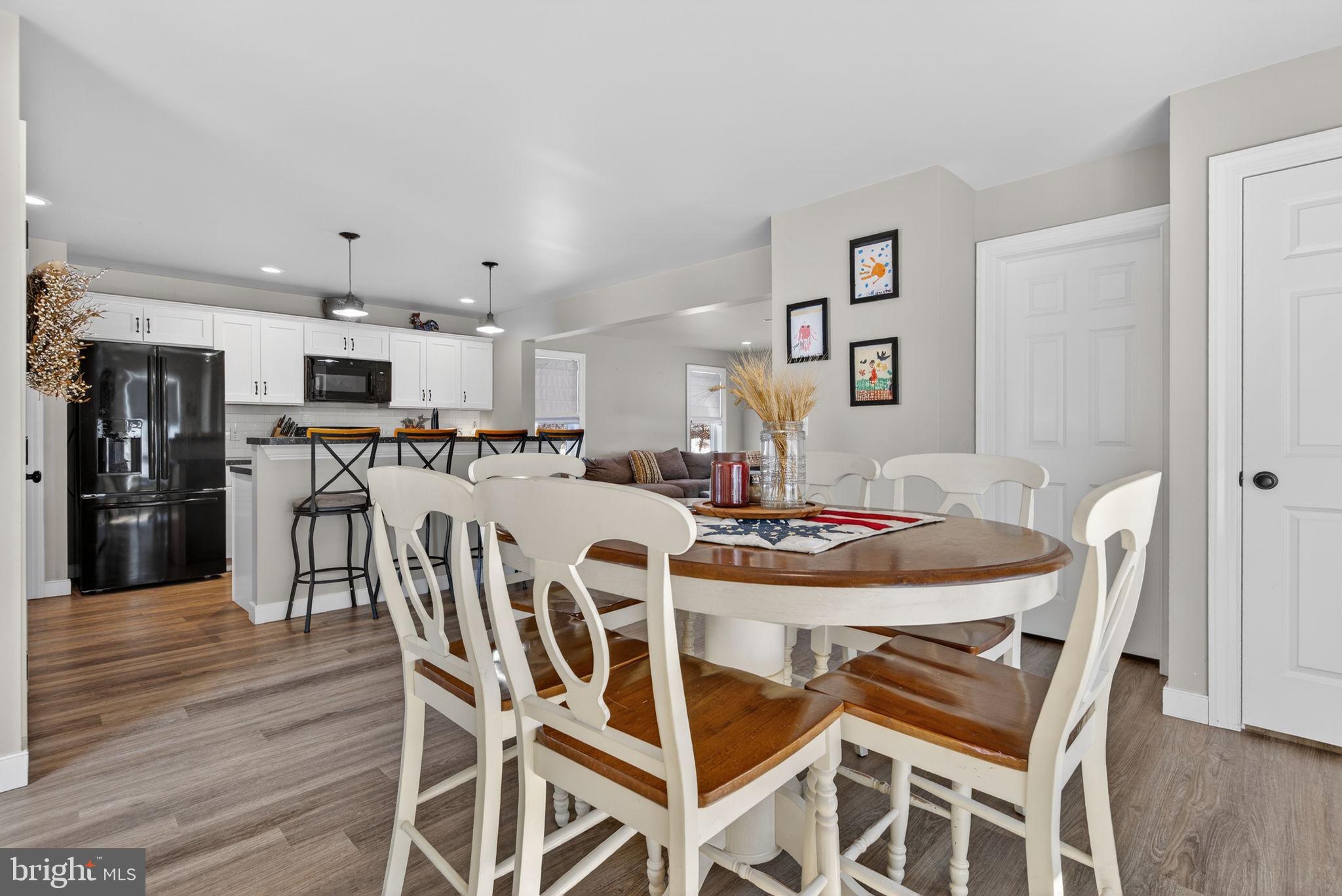 94 North Reamstown Road Reamstown, PA 17567 - Photo 16 of 42 Dining