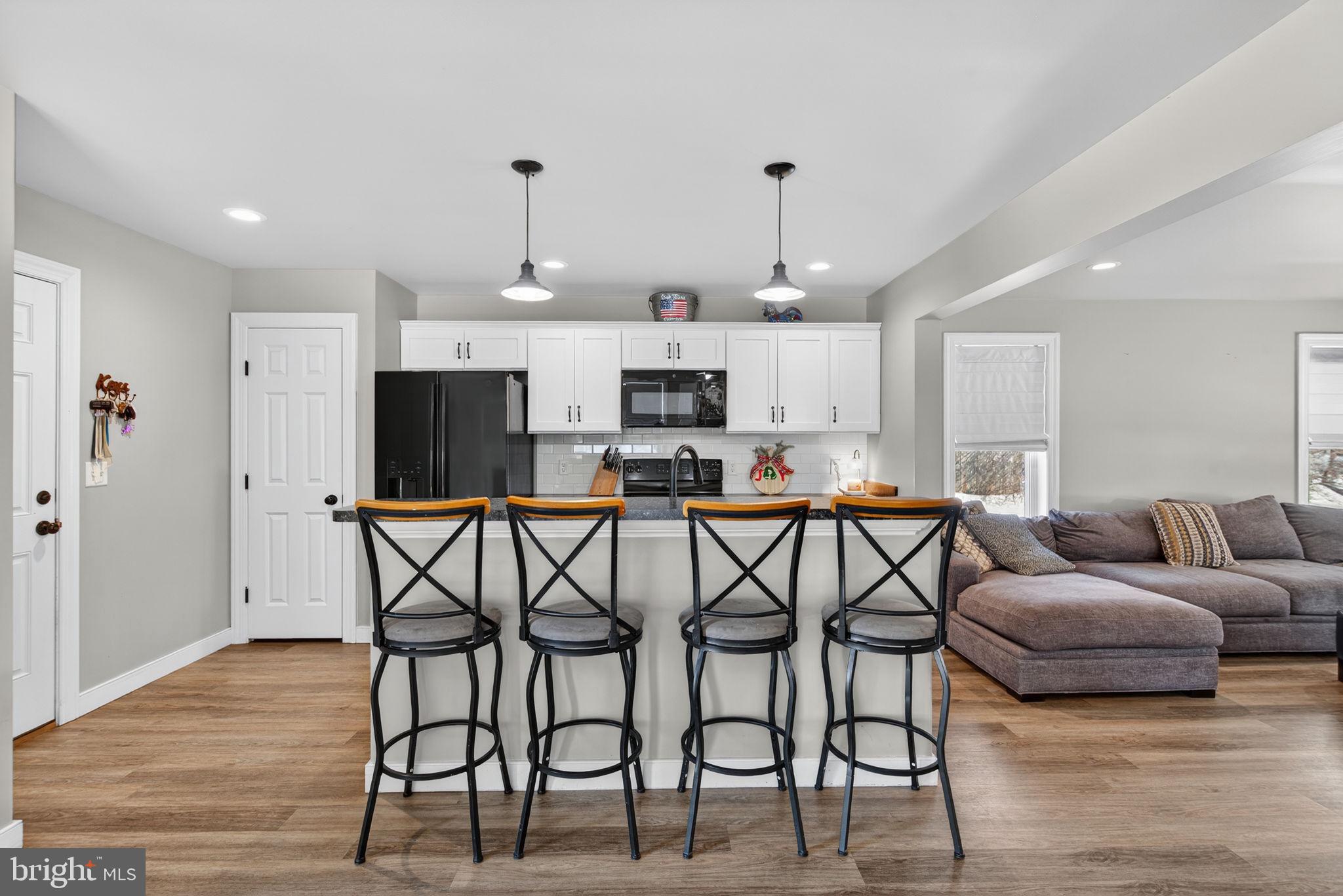 94 North Reamstown Road Reamstown, PA 17567 - Photo 10 of 42 Kitchen Island