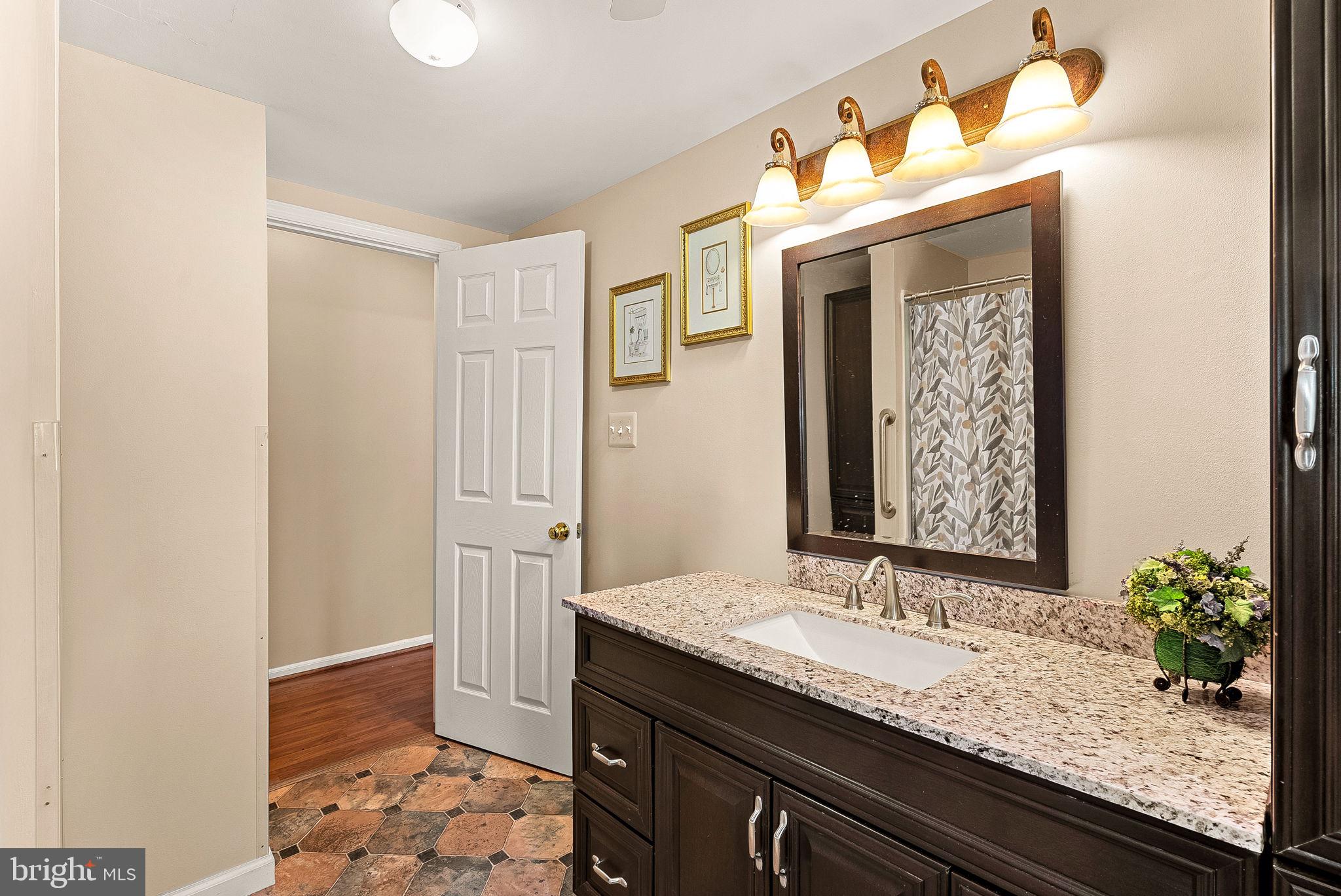 16764 Hillsboro Road Purcellville, VA 20132 - Photo 16 of 74