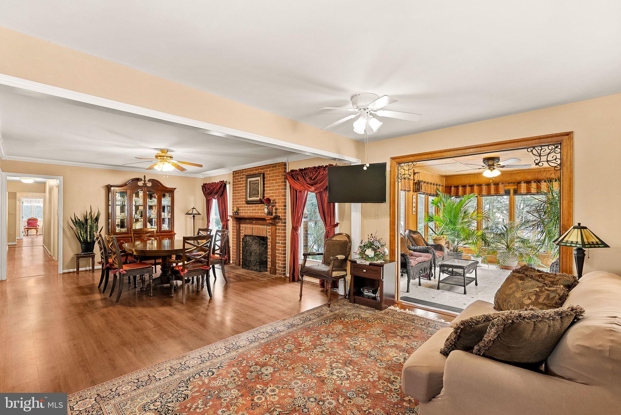 16764 Hillsboro Road Purcellville, VA 20132 - Photo 5 of 74