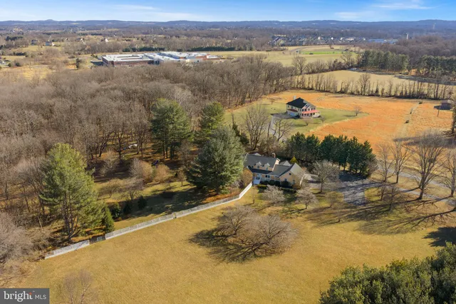 $1,500,000 | 16764 Hillsboro Road, Purcellville, VA 20132