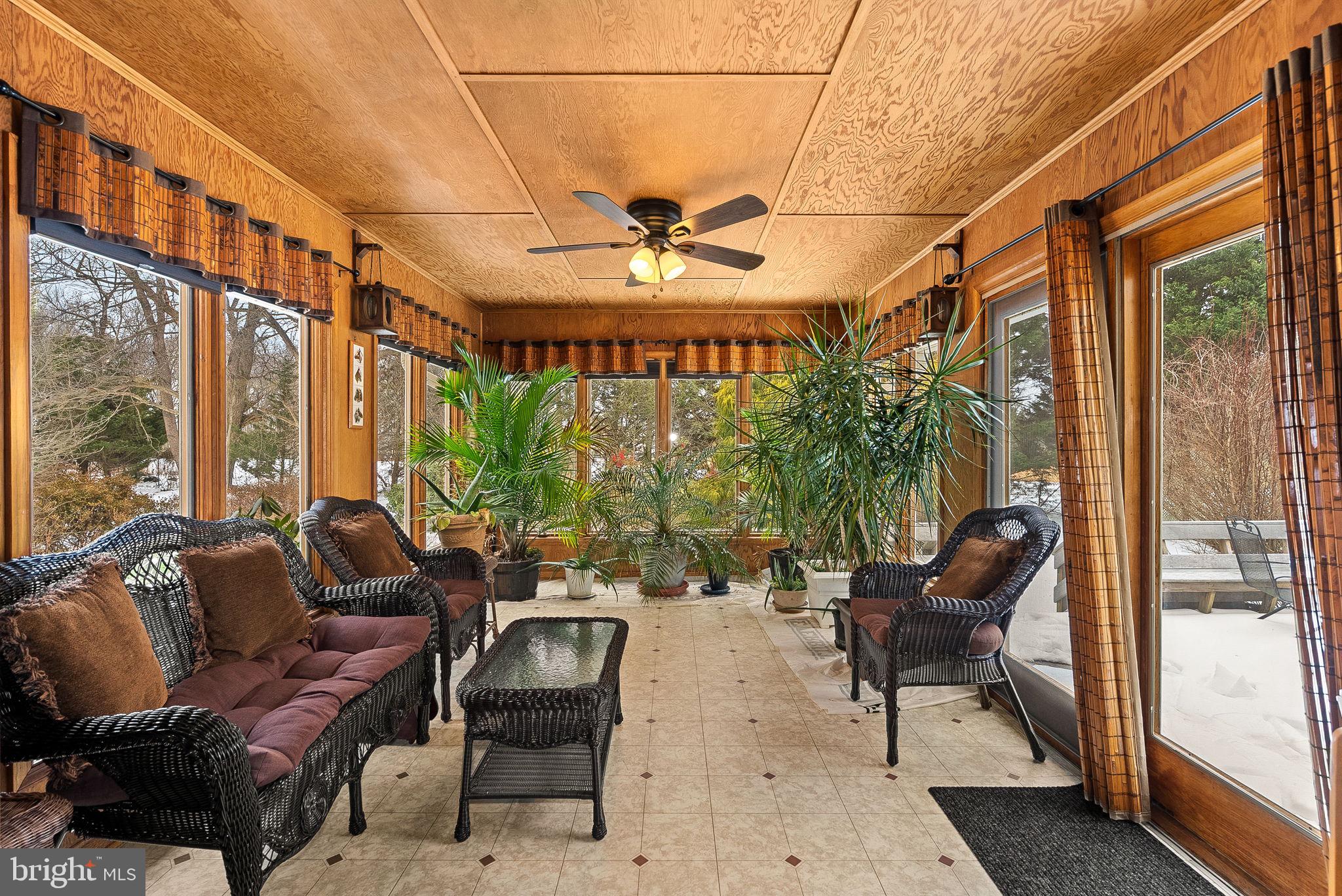 16764 Hillsboro Road Purcellville, VA 20132 - Photo 9 of 74