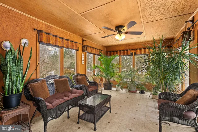 $1,500,000 | 16764 Hillsboro Road, Purcellville, VA 20132