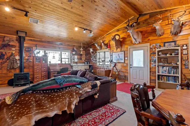 $7,440,000 | 21401 Hope Road, Canyon, TX 79015