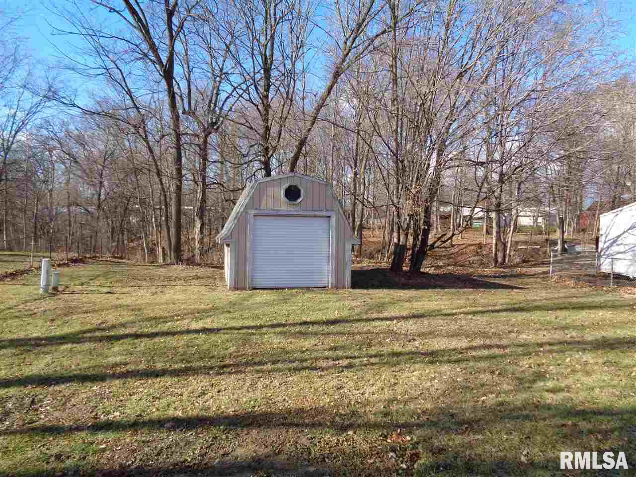 711 Briargate Road Washington, IL 61571 - Photo 16 of 16 Gallery Image 16