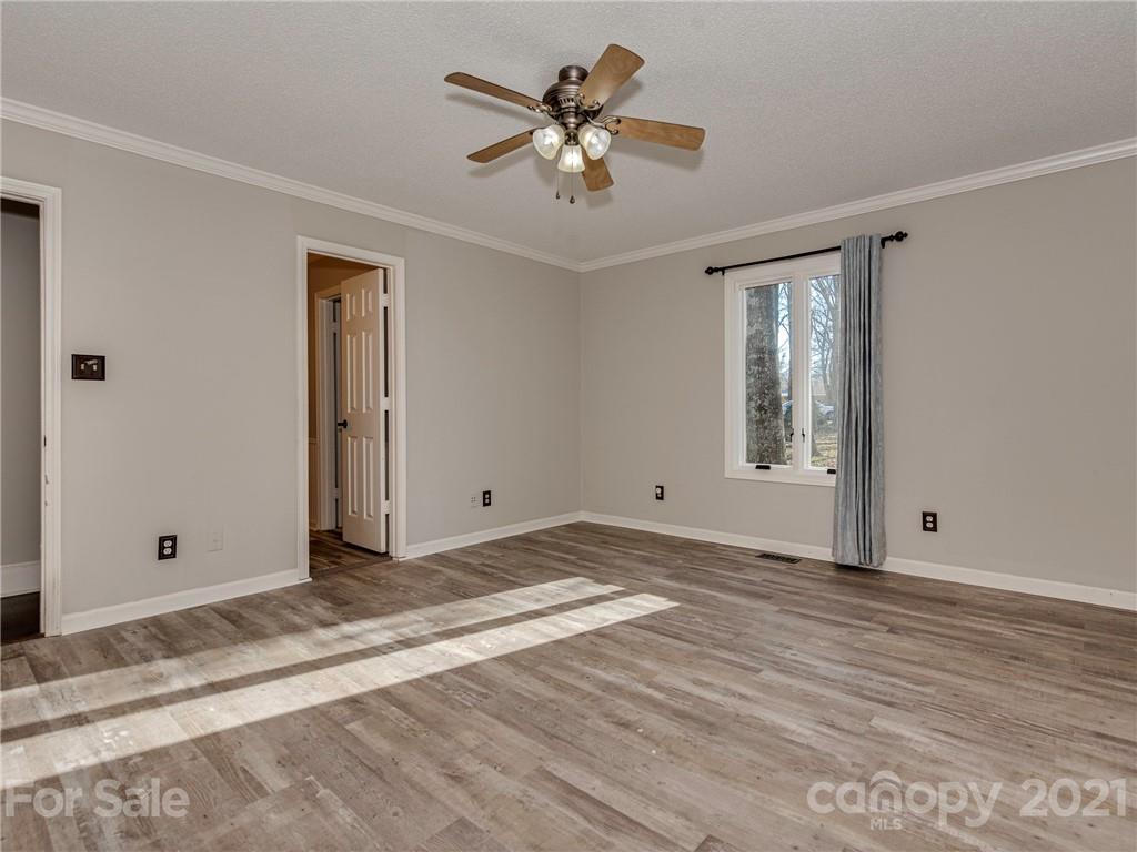 177 Marvin Road Indian Land, SC 29707 - Photo 18 of 33 Gallery Image 18