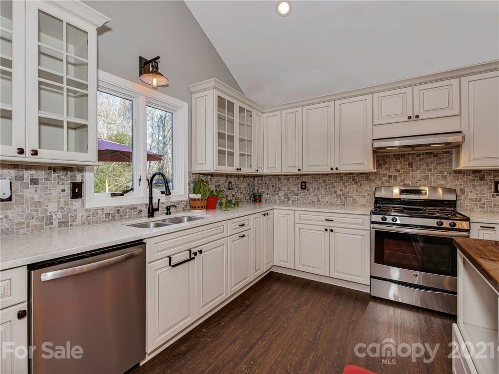 177 Marvin Road Indian Land, SC 29707 - Photo 10 of 33 Gallery Image 10