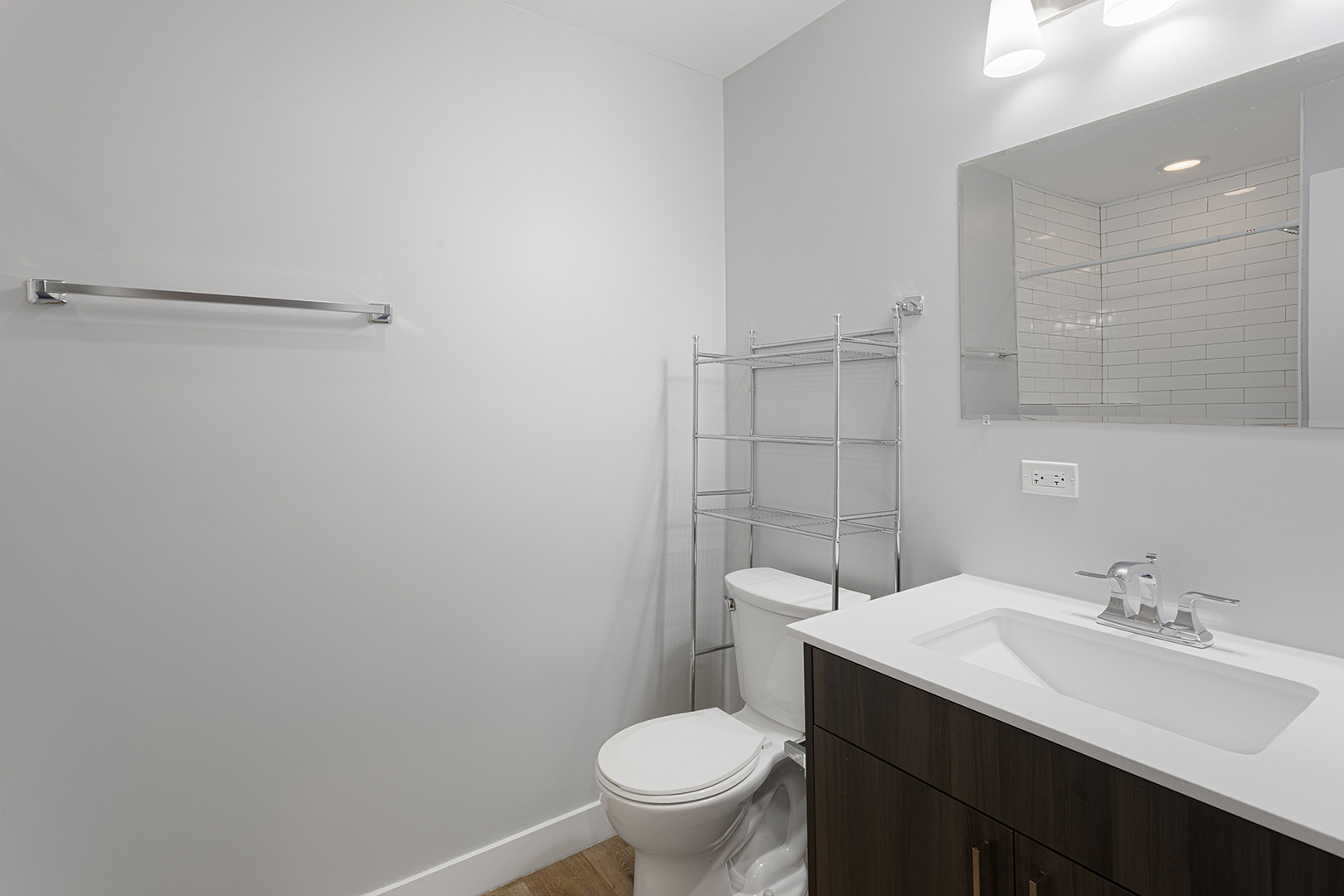 1531 West Howard Street, Unit 404 Chicago, IL 60626 - Photo 10 of 17