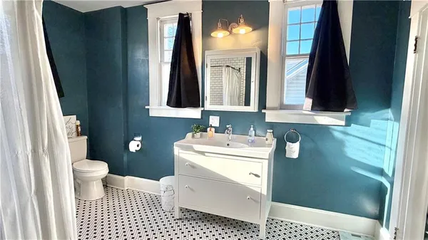 $275,000 | 2238 North 22nd Street, St. Joseph, MO 64505
