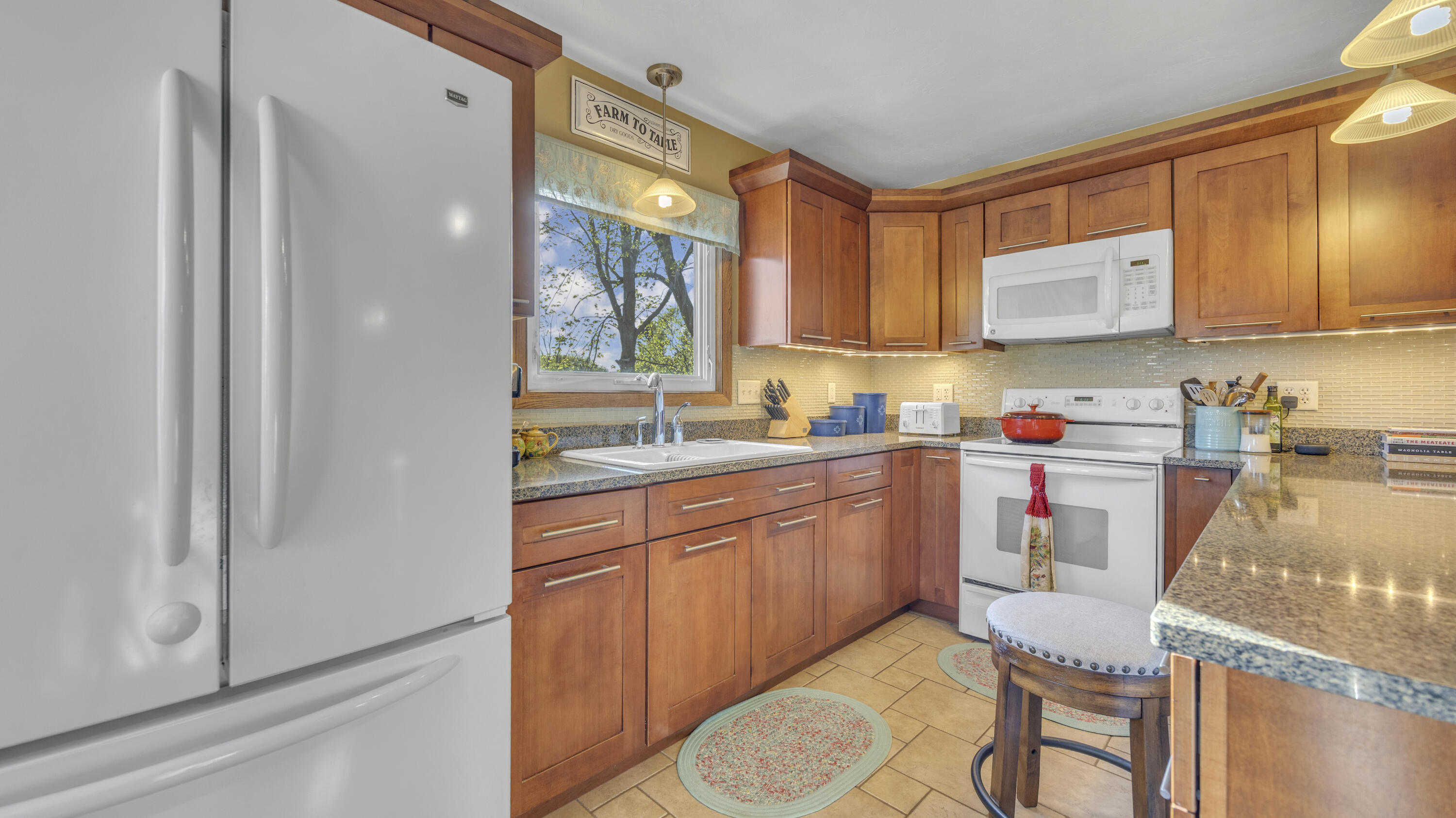 12228 Marken Road Meeme, WI 53042 - Photo 5 of 35 Kitchen 1