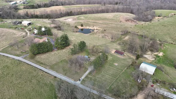 $299,900 | 231 Austin Road, Lafayette, TN 37083
