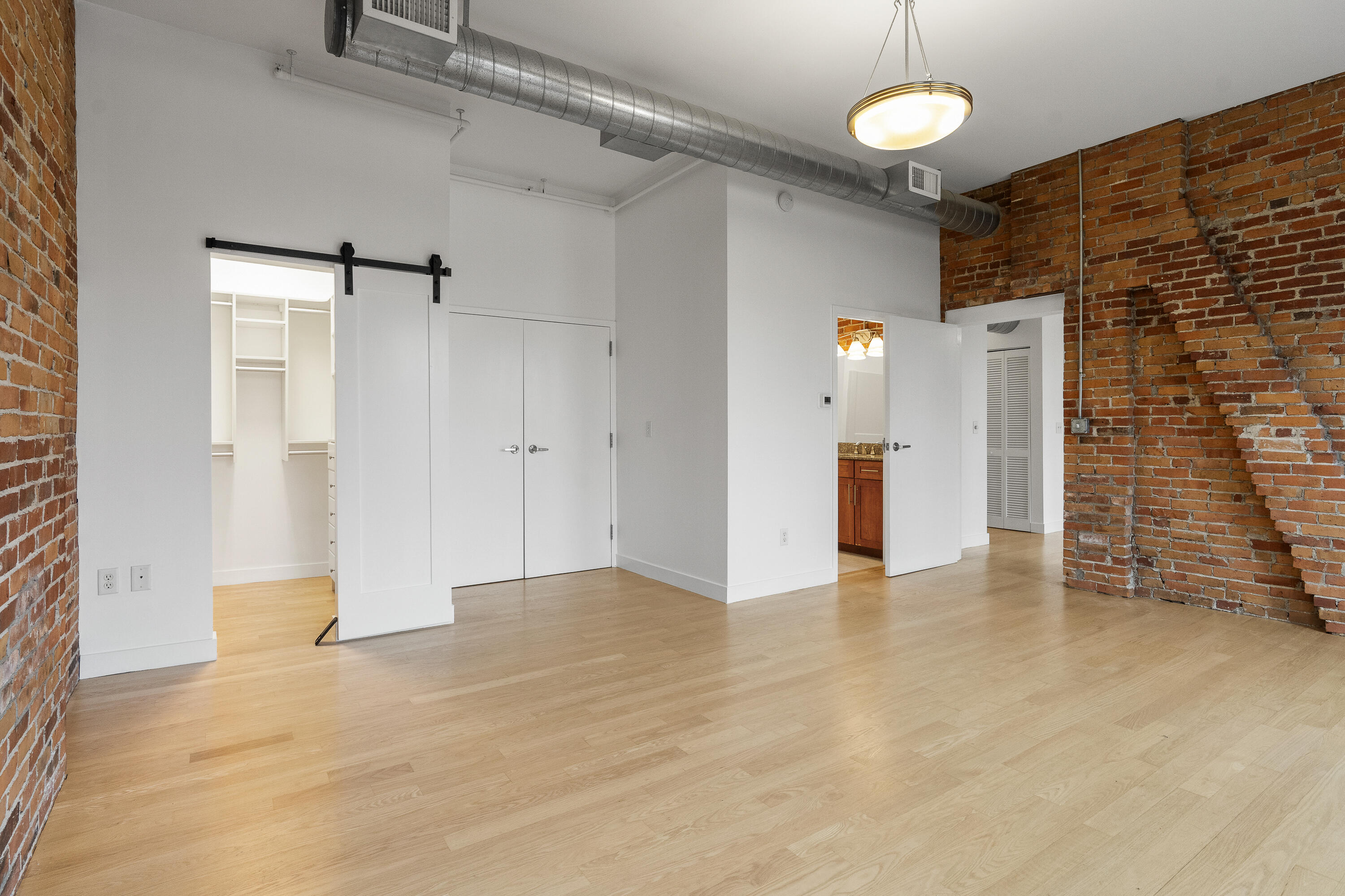 547 Congress Street, Unit 3B Portland, ME 04101 - Photo 18 of 29 37-537A Congress St, #302, Portland, ME-