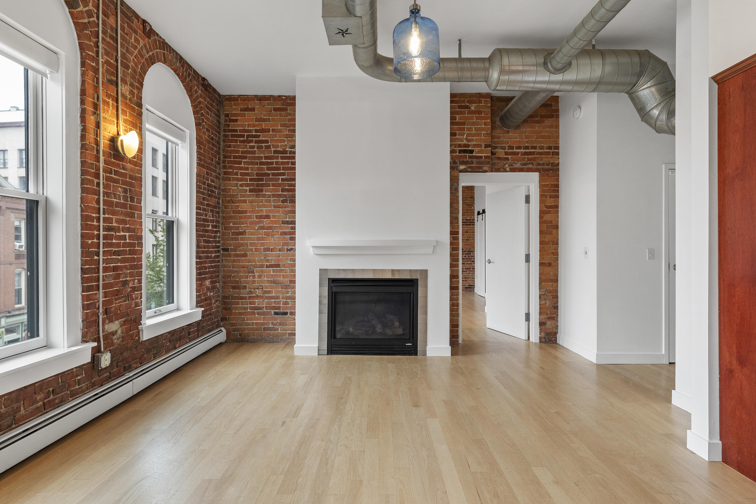 547 Congress Street, Unit 3B Portland, ME 04101 - Photo 2 of 29 29-537A Congress St, #302, Portland, ME-