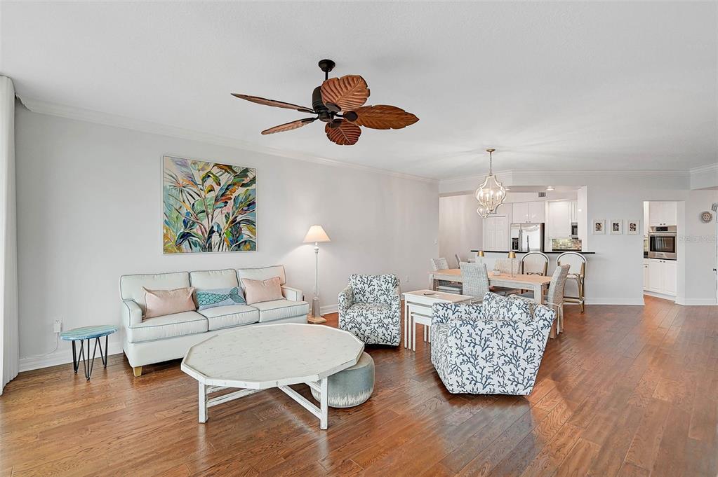 385 North Point Road, Unit 402 Osprey, FL 34229 - Photo 8 of 62 Gallery Image 8