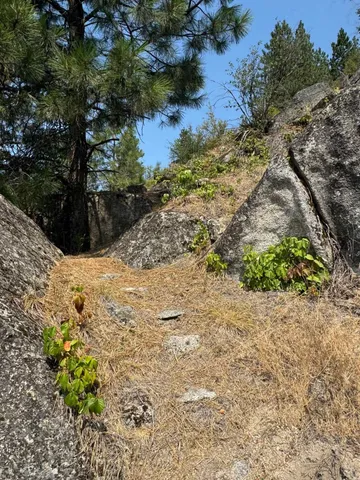 $349,000 | 13604 North Riverbluff Lane, Spokane, WA 99208