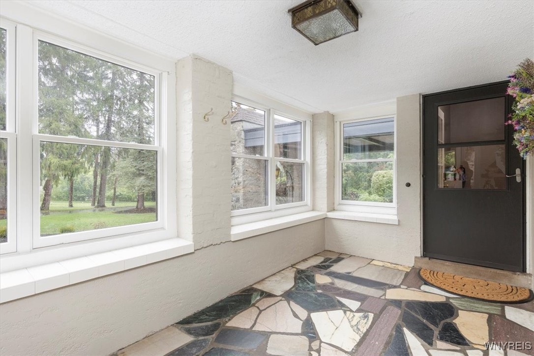 1005 Big Tree Road East Aurora, NY 14052 - Photo 16 of 50 MUD ROOM