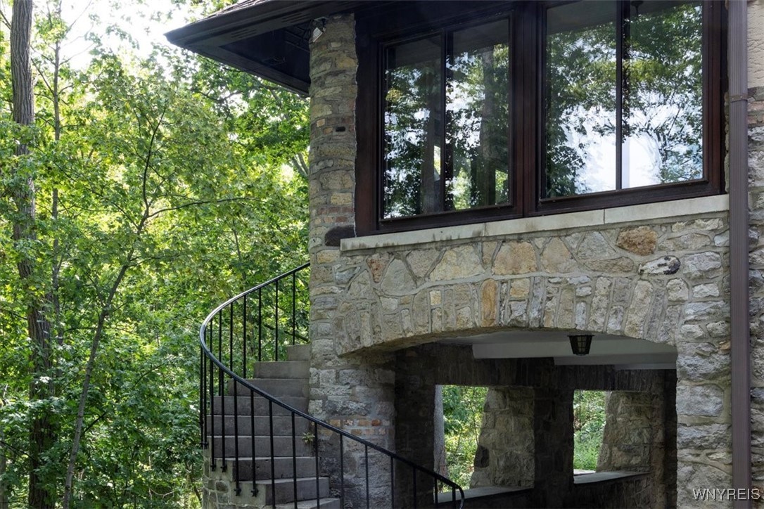 1005 Big Tree Road East Aurora, NY 14052 - Photo 37 of 50