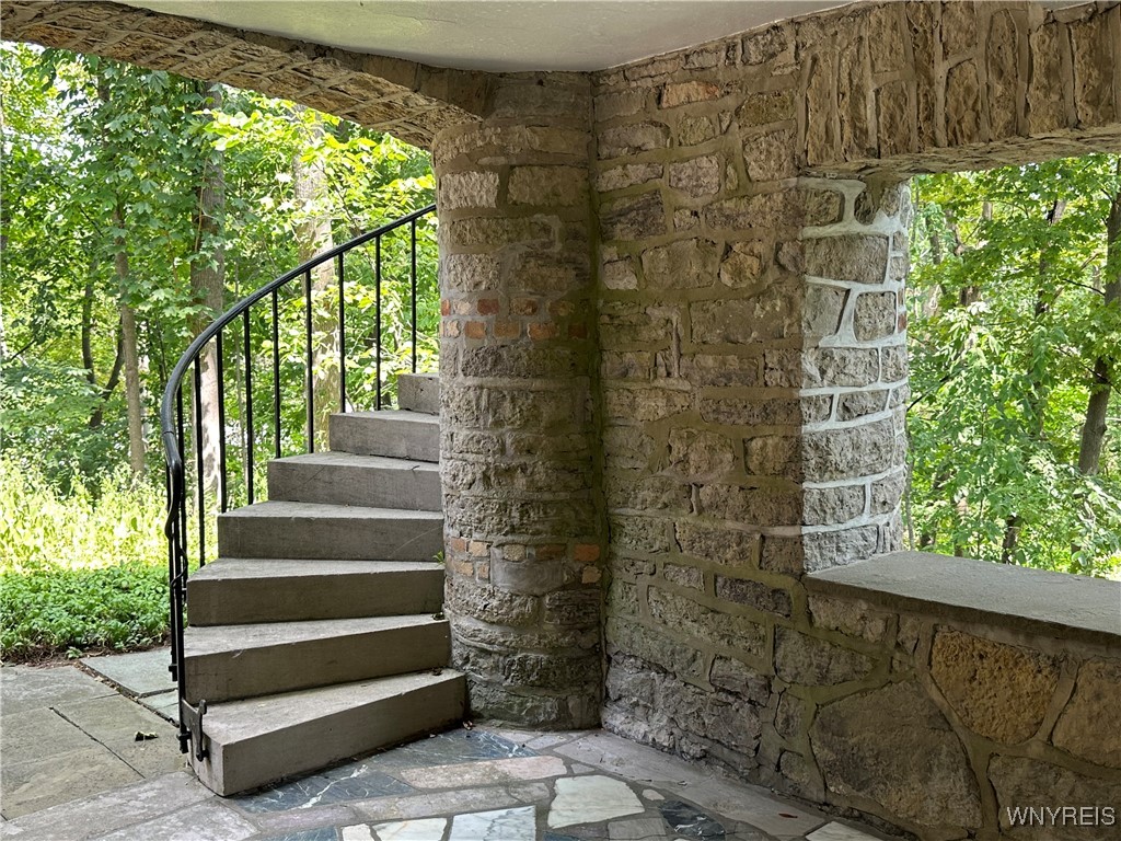 1005 Big Tree Road East Aurora, NY 14052 - Photo 39 of 50