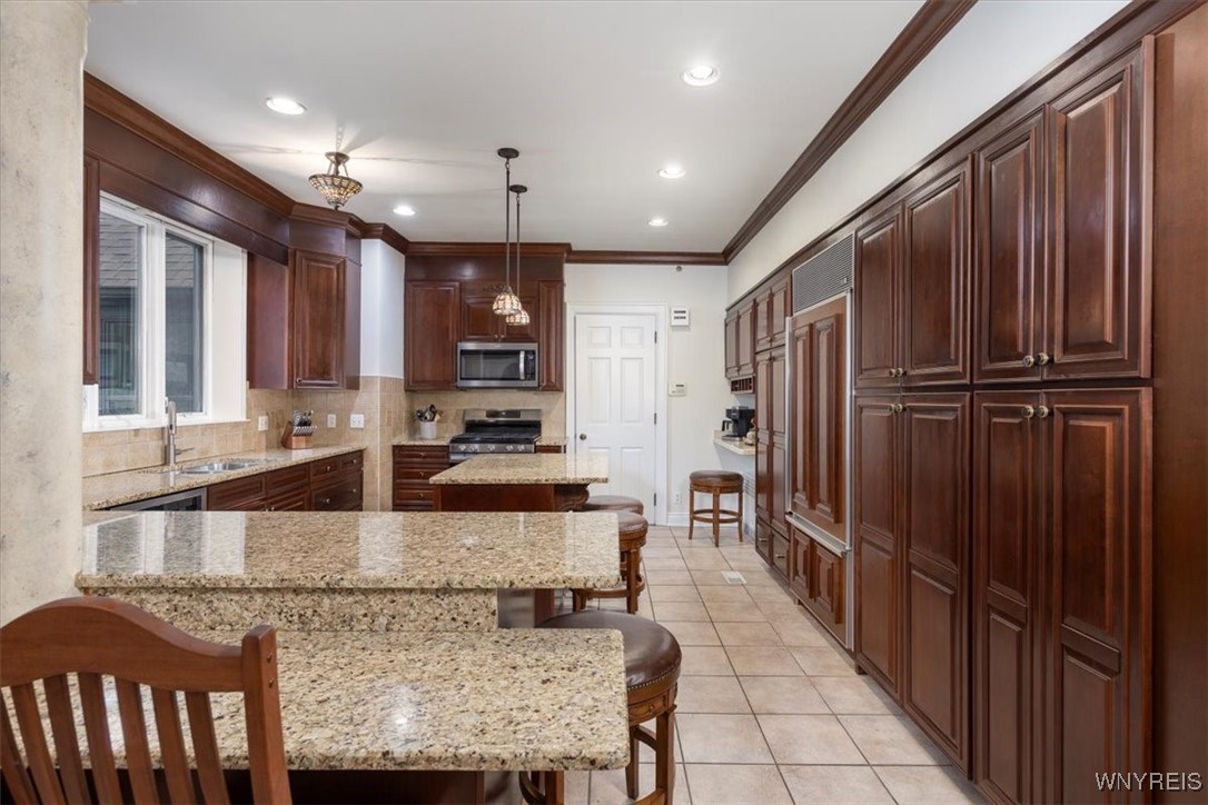 1005 Big Tree Road East Aurora, NY 14052 - Photo 6 of 50 KITCHEN