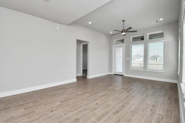 $359,259 | 6615 Arabella Lakes Drive, Richmond, TX 77469